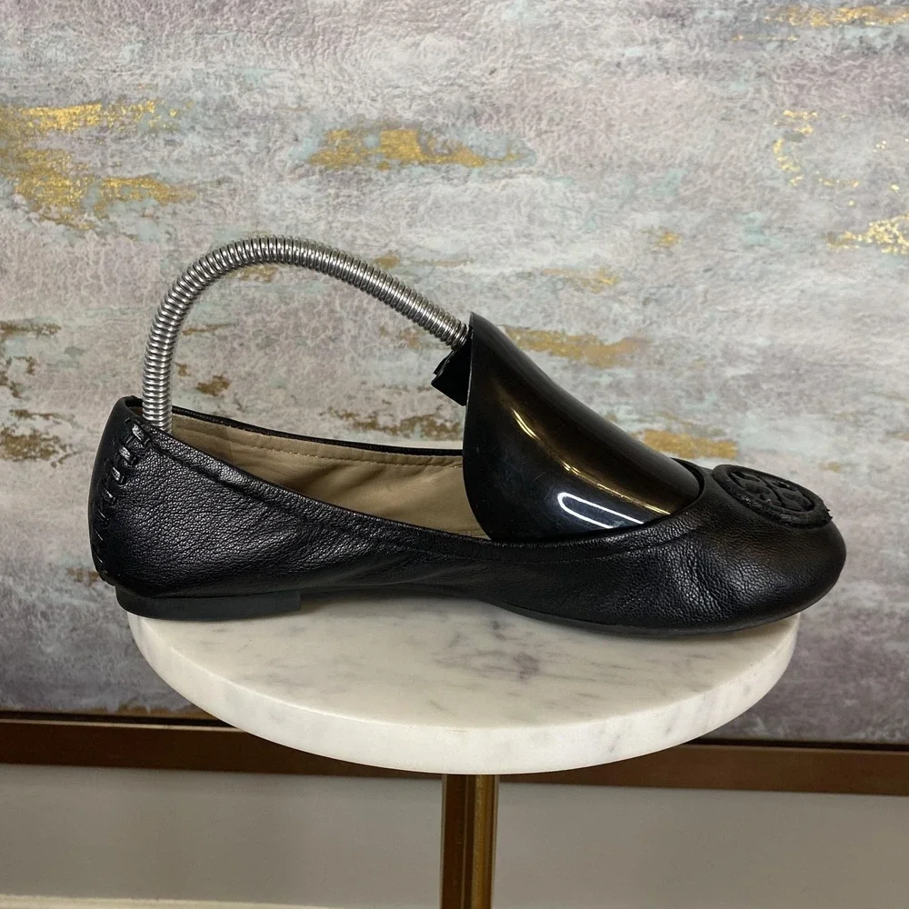 Tory Burch Ballet Flat Shoes Womens Size 7 Black Leather Logo Slip On Round Toe